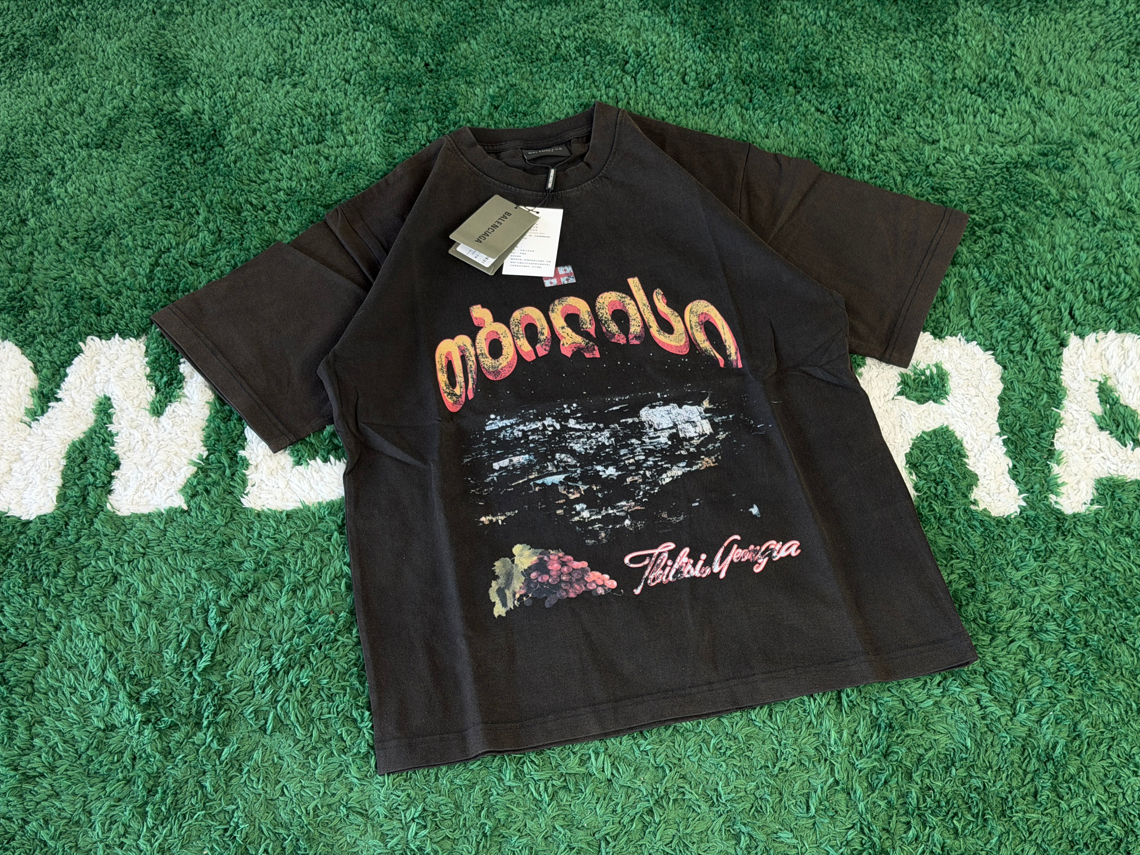 Футболка Balenciaga