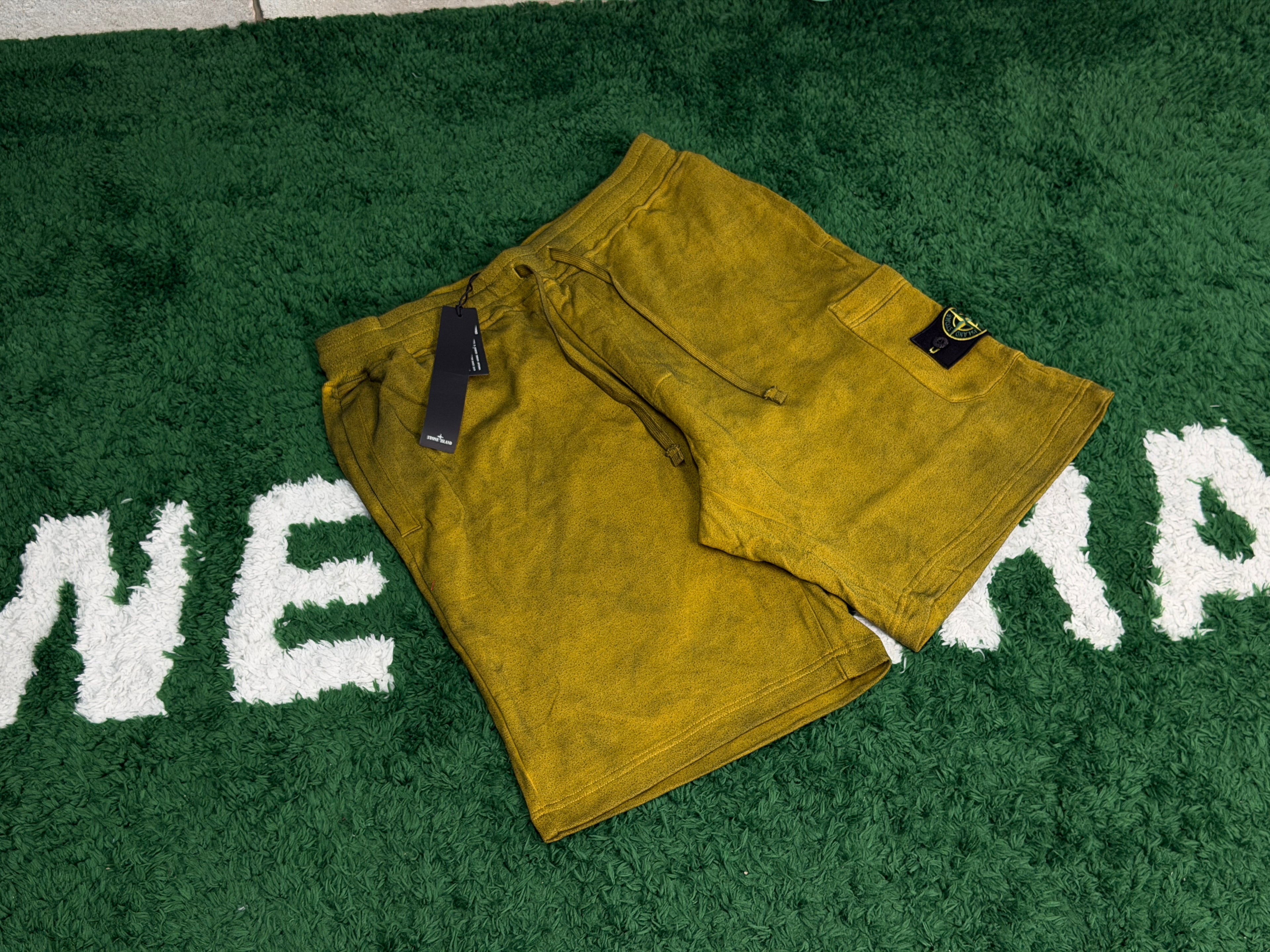 Шорти Stone Island x Supreme