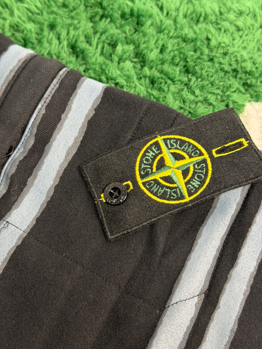 Шорти Stone Island x Supreme