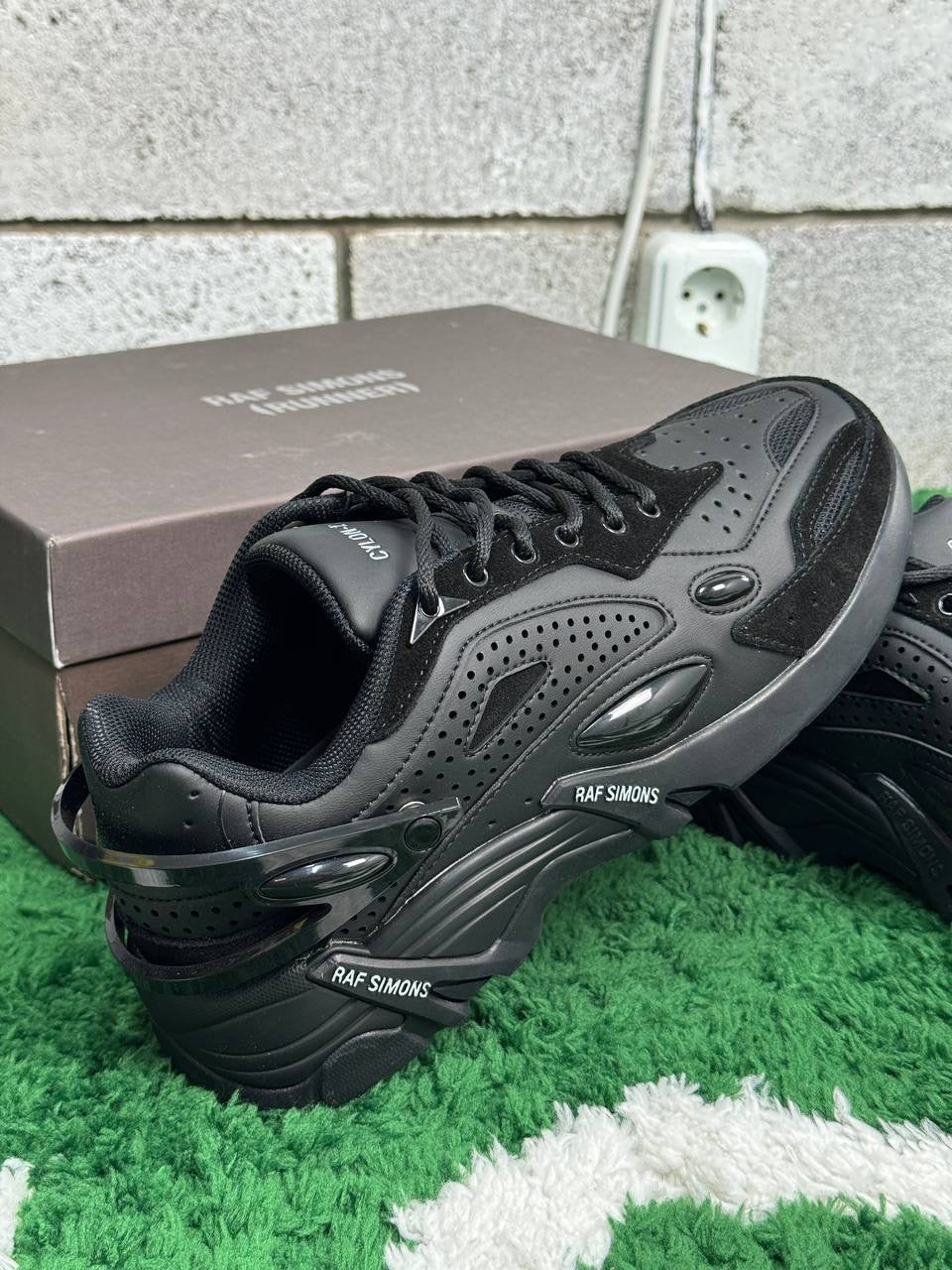 Кросівки Raf Simons Cylon 21