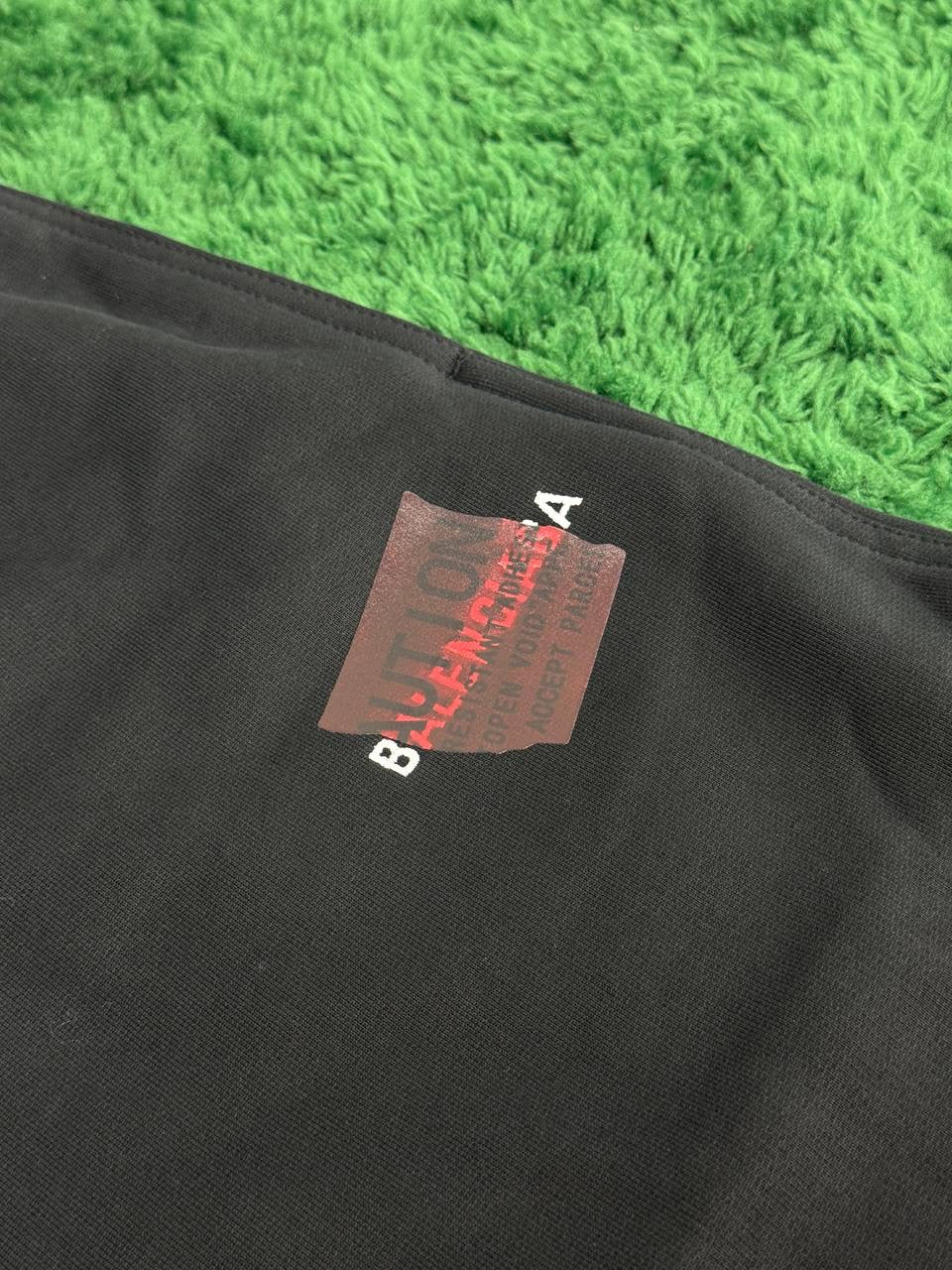 Шорти BALENCIAGA