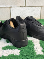 Кросівки Nike Air Force 1 x Supreme
