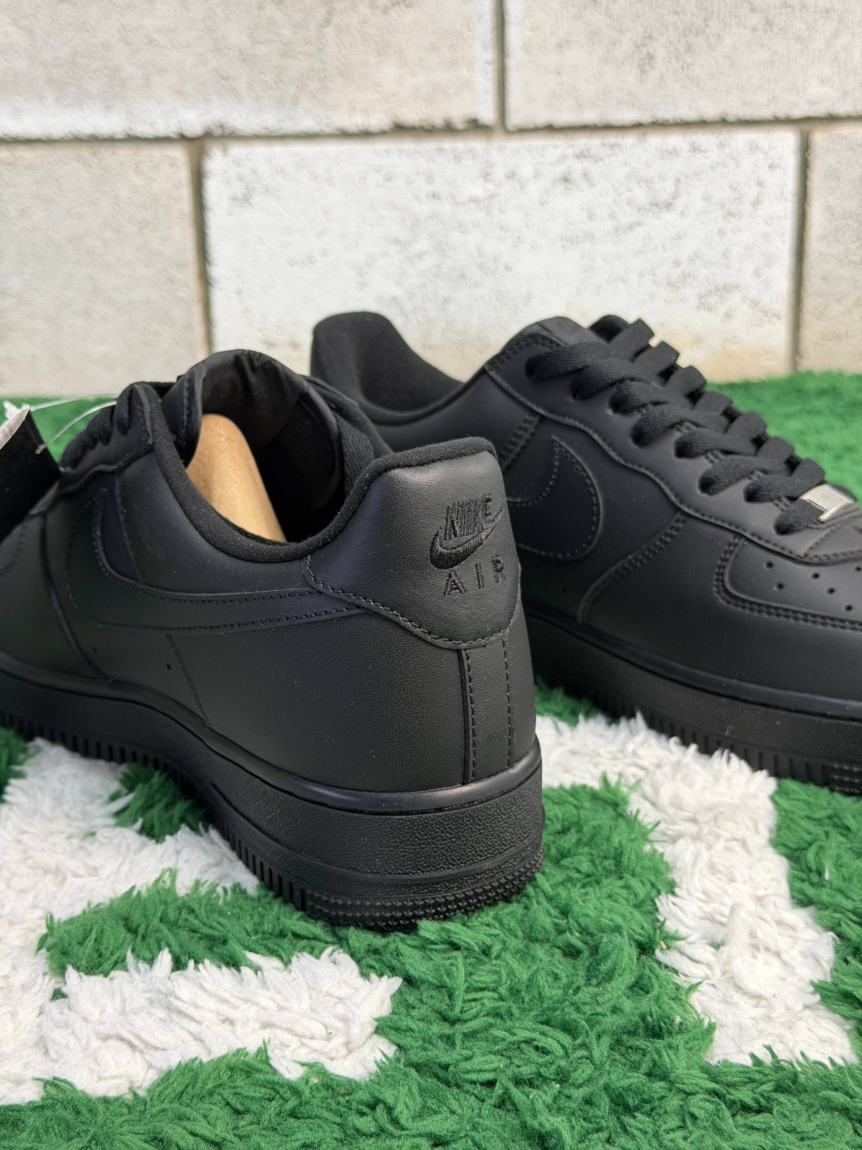 Кросівки Nike Air Force 1 x Supreme