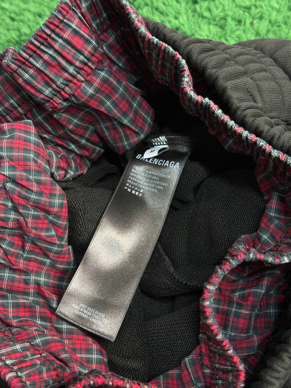 Шорти BALENCIAGA