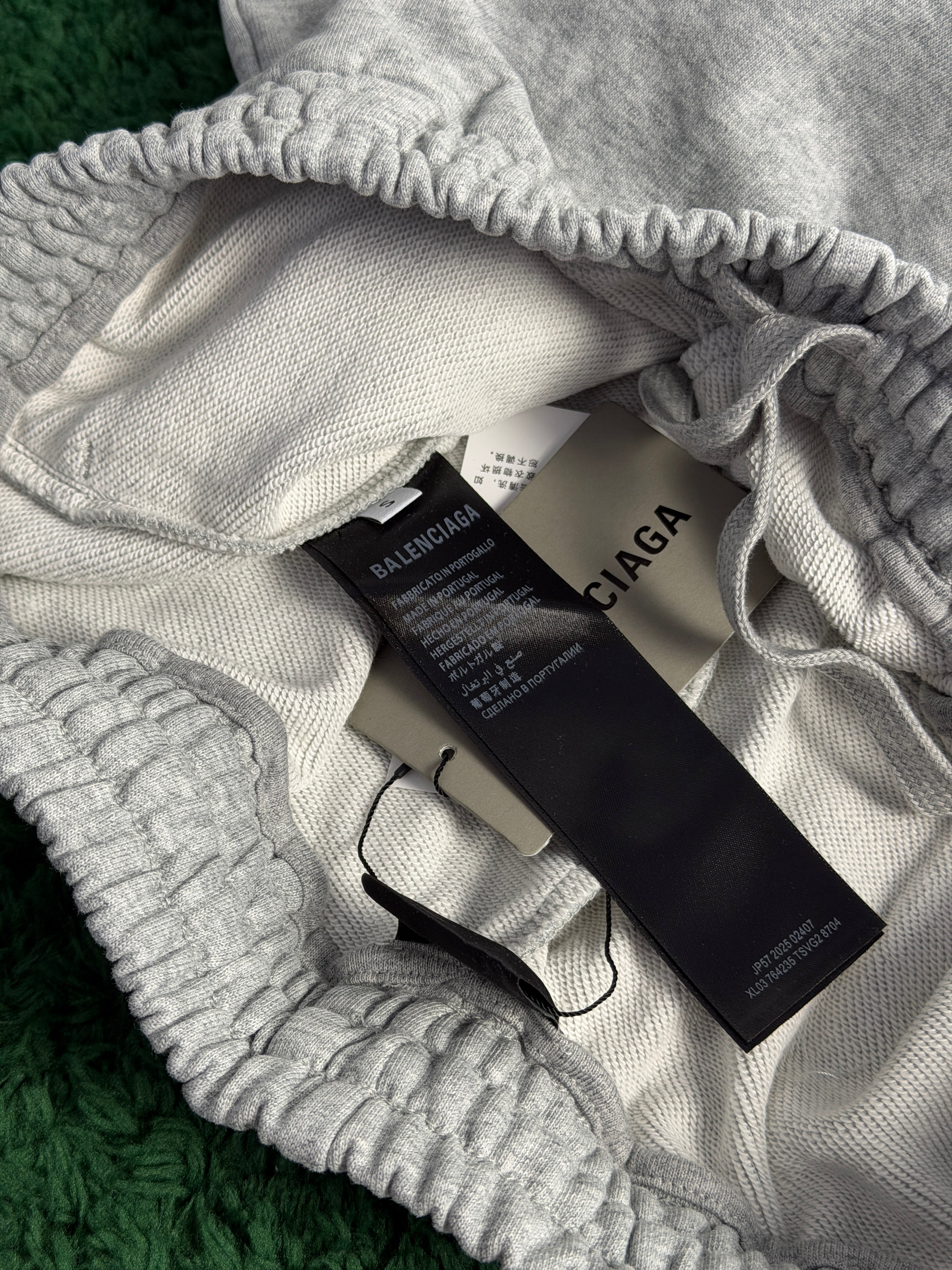 Шорти Balenciaga