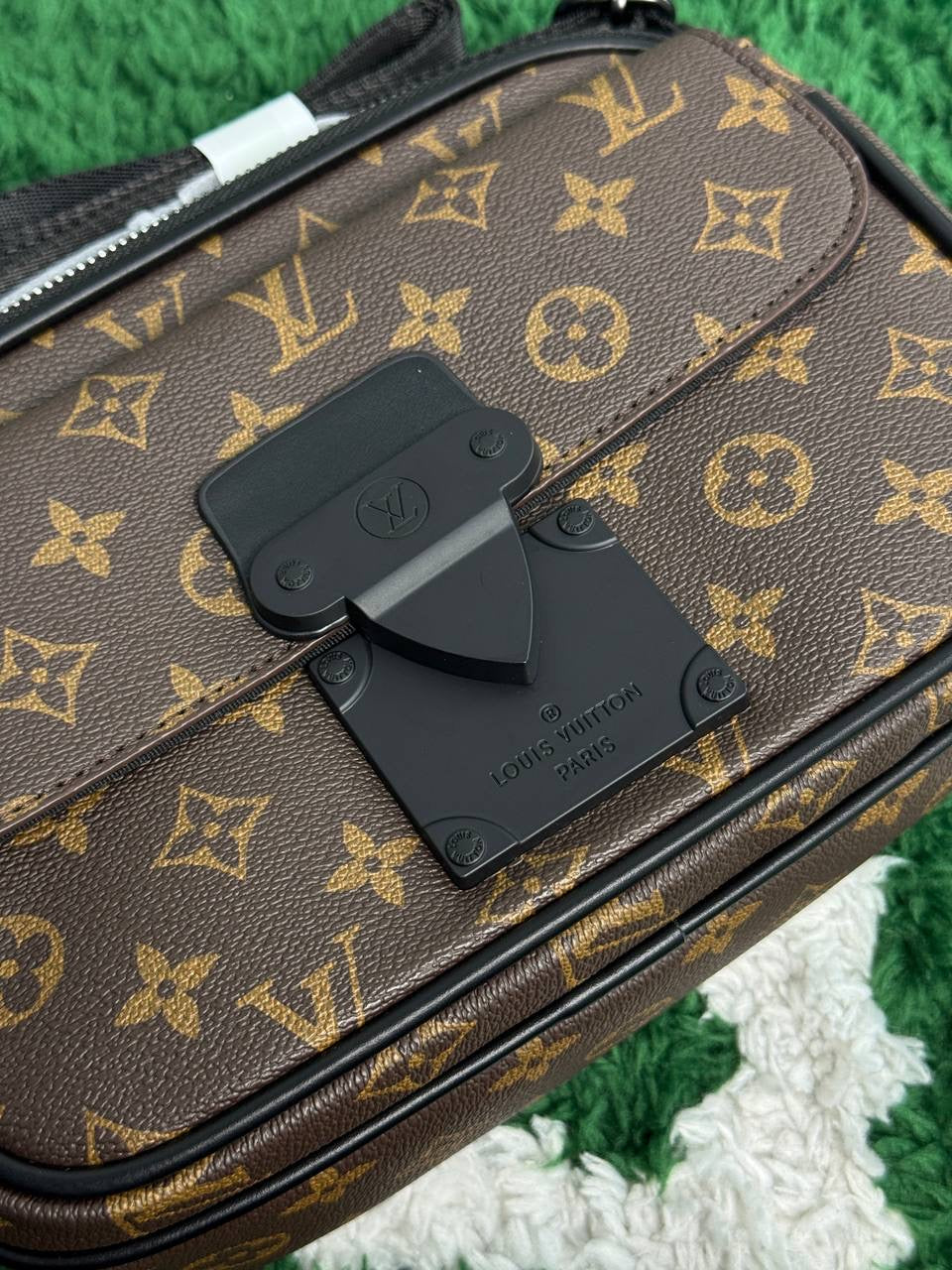 Сумка Louis Vuitton