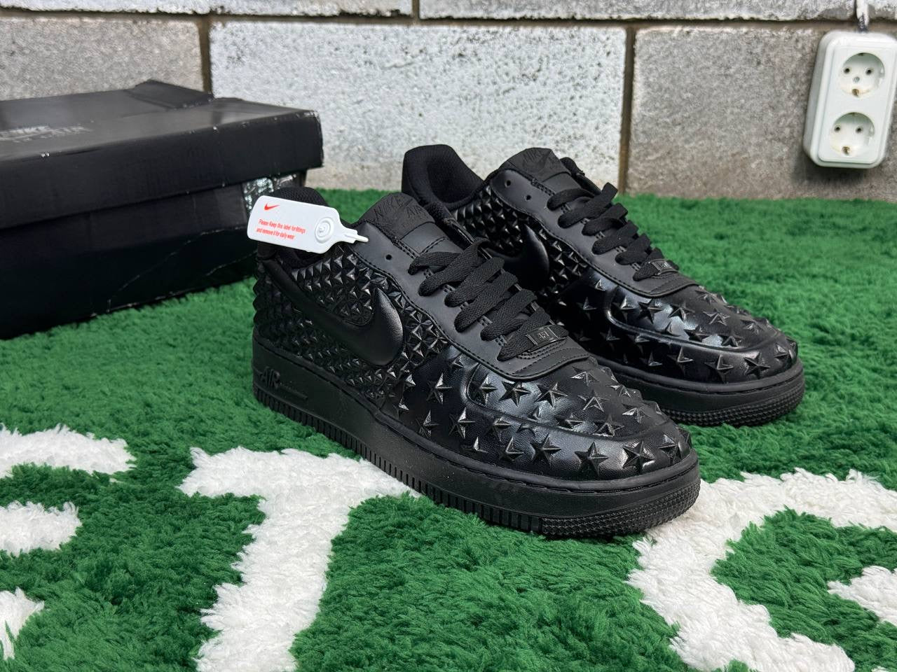 Кросівки Nike Air Force 1 Low '07 LV8 VT