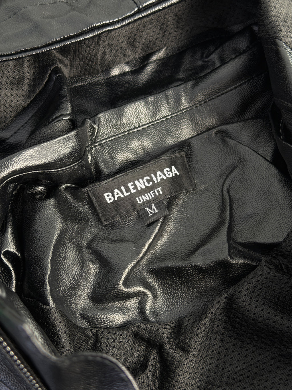 Бомбер Balenciaga