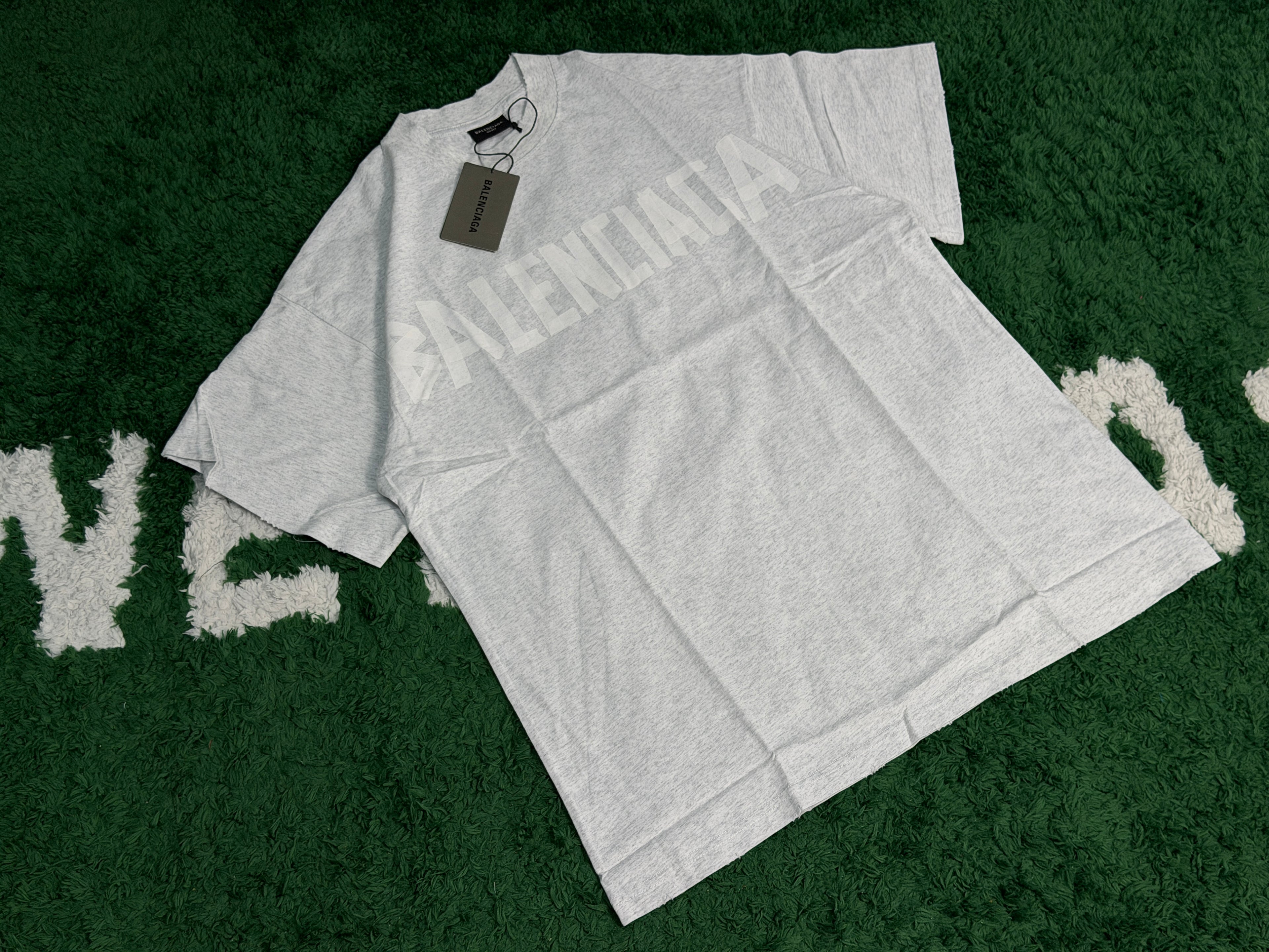 Футболка Balenciaga