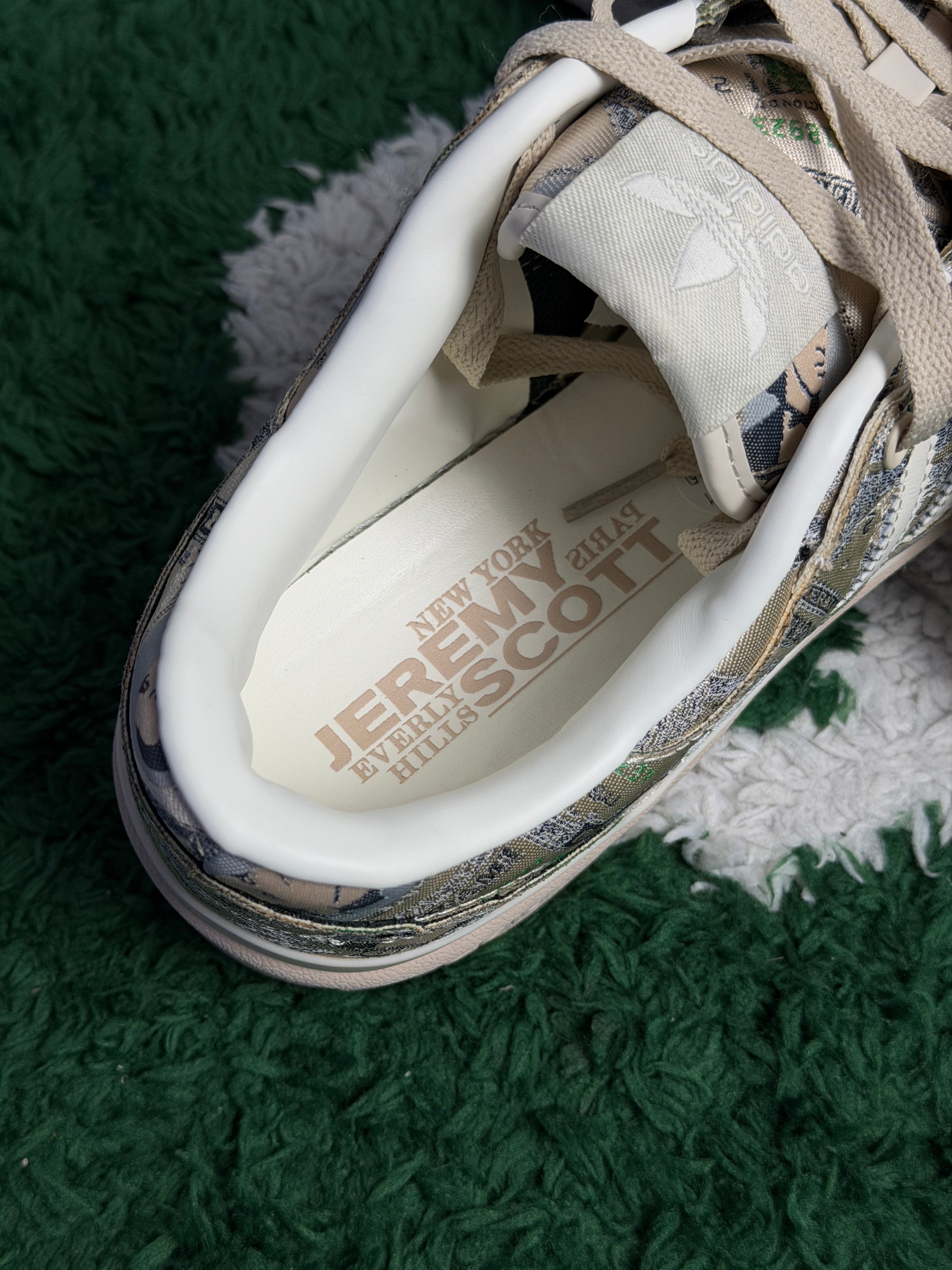 Кросівки Adidas Jeremy Scott Forum Low Money Wings GX6393