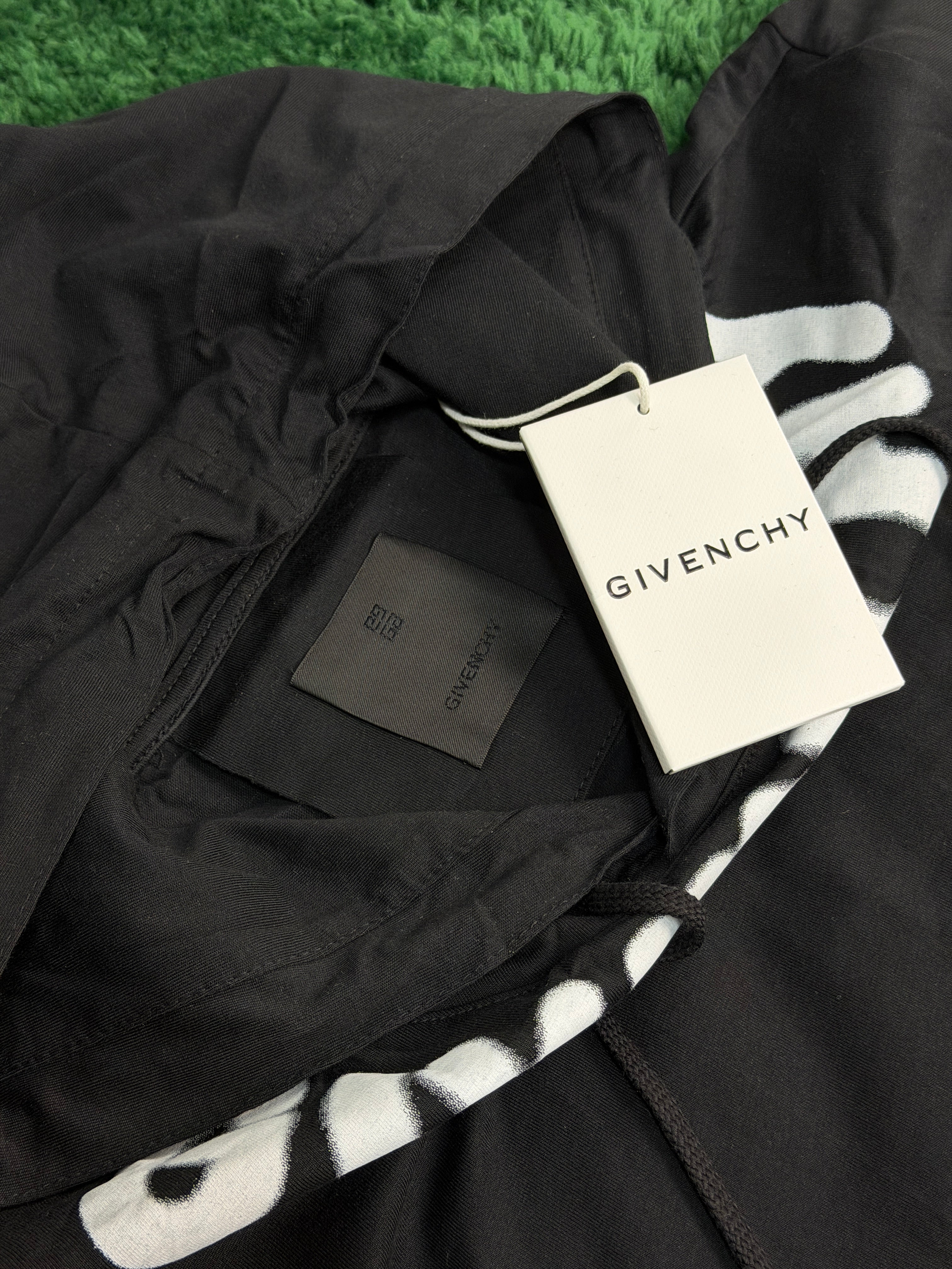 Легеньке худі Givenchy