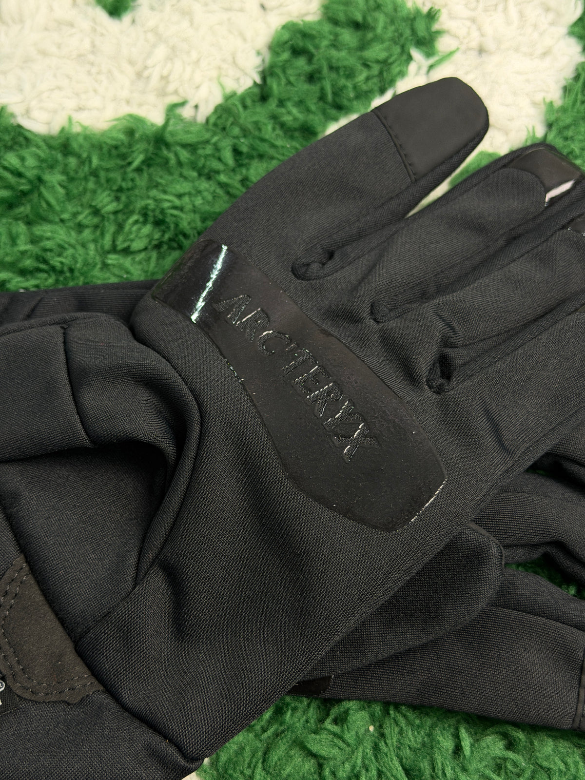Рукавиці Arcteryx
