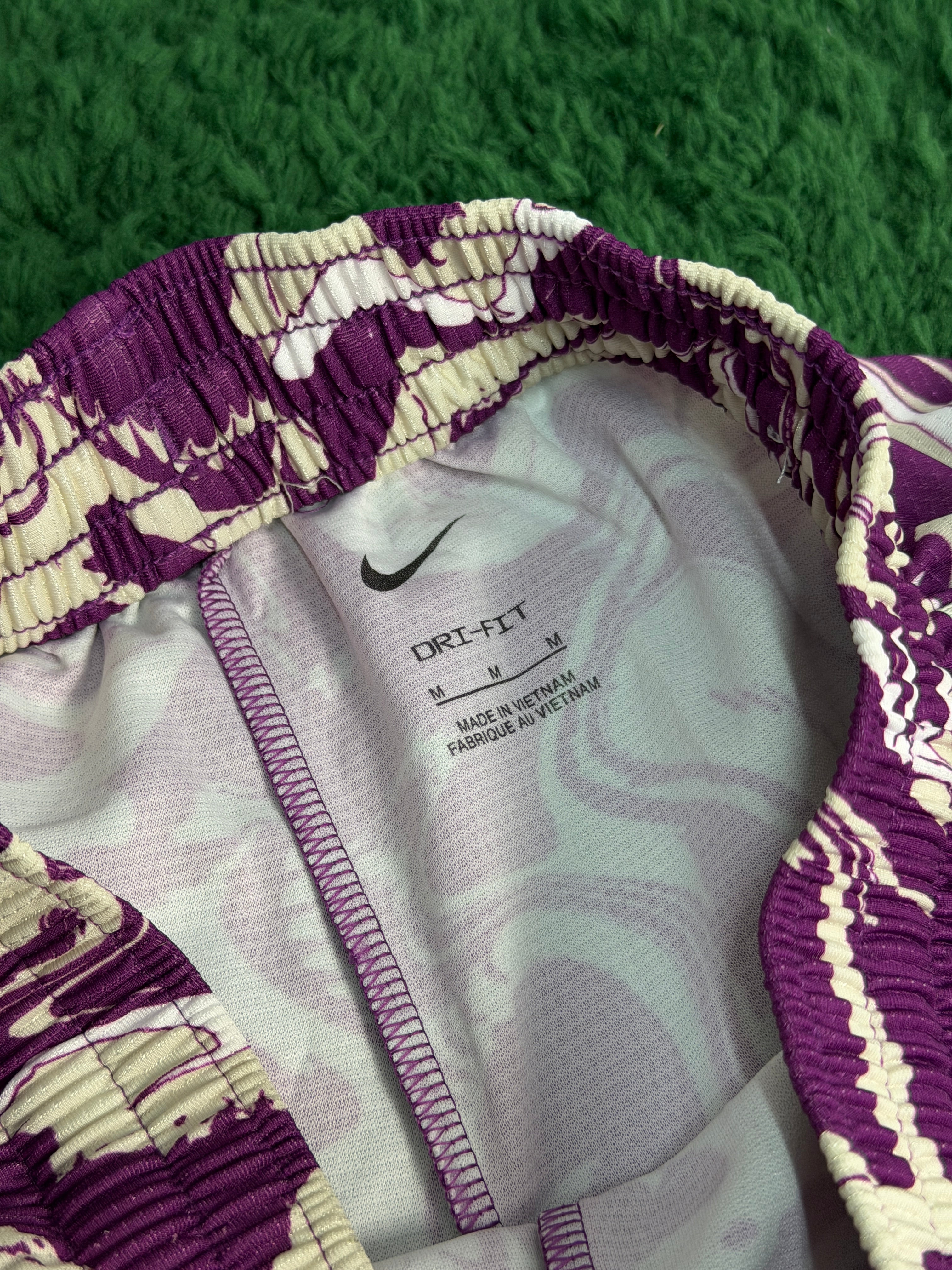 Шорти Nike