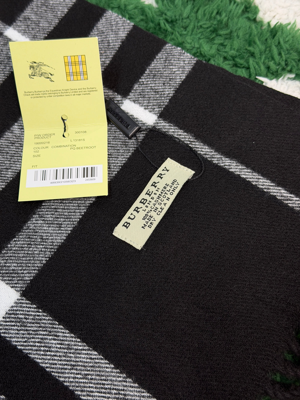 Шарф Burberry