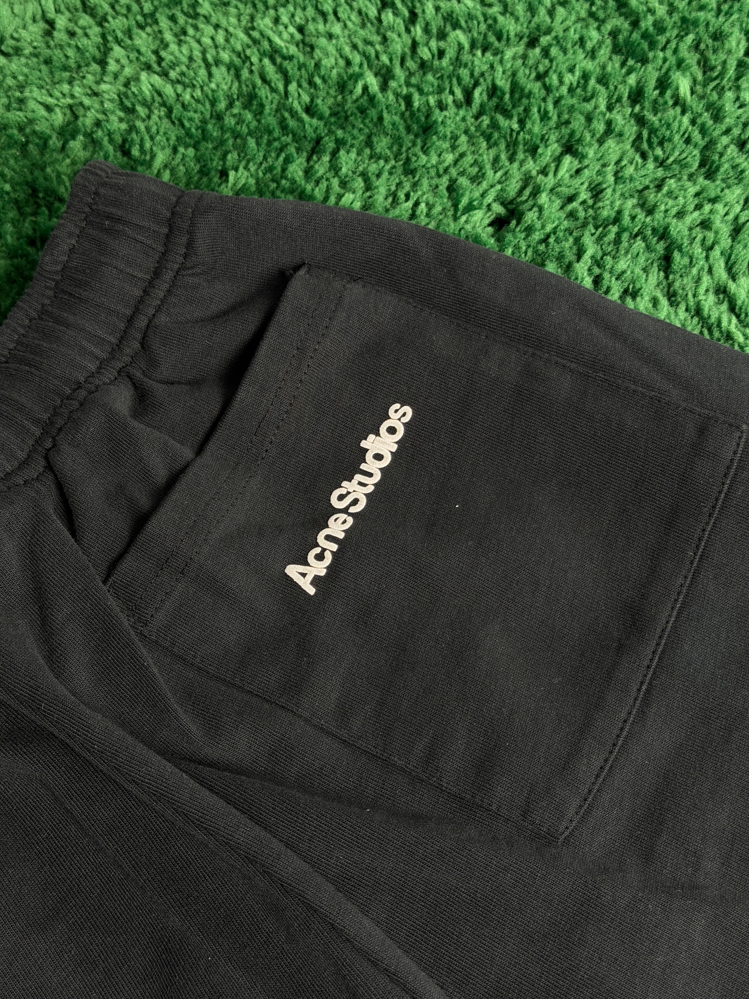 Шорти Acne Studios
